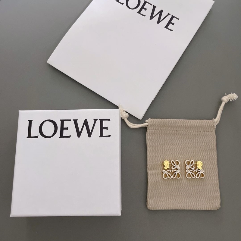 Ba*len*cia*ga earrings